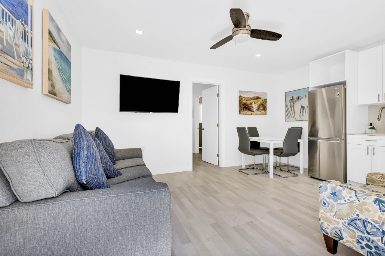 Ultra Modern Apartment By The Beach - 302 - 바하마