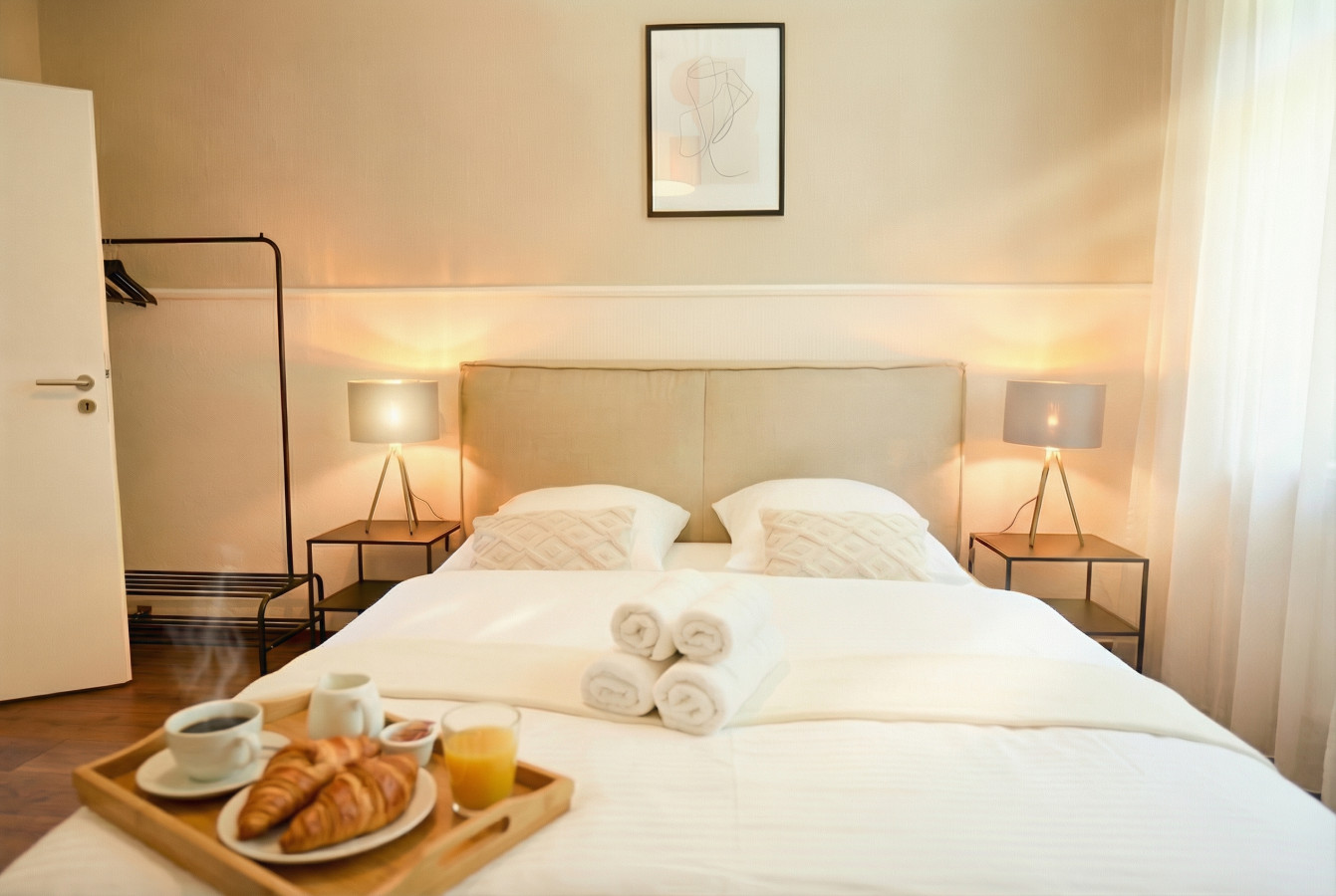 MILPAU Wuppertal 1 - Modernes und zentrales Studio-Apartment mit Queensize-Bett - Netflix, Nespresso, Smart-TV und privater Terrasse