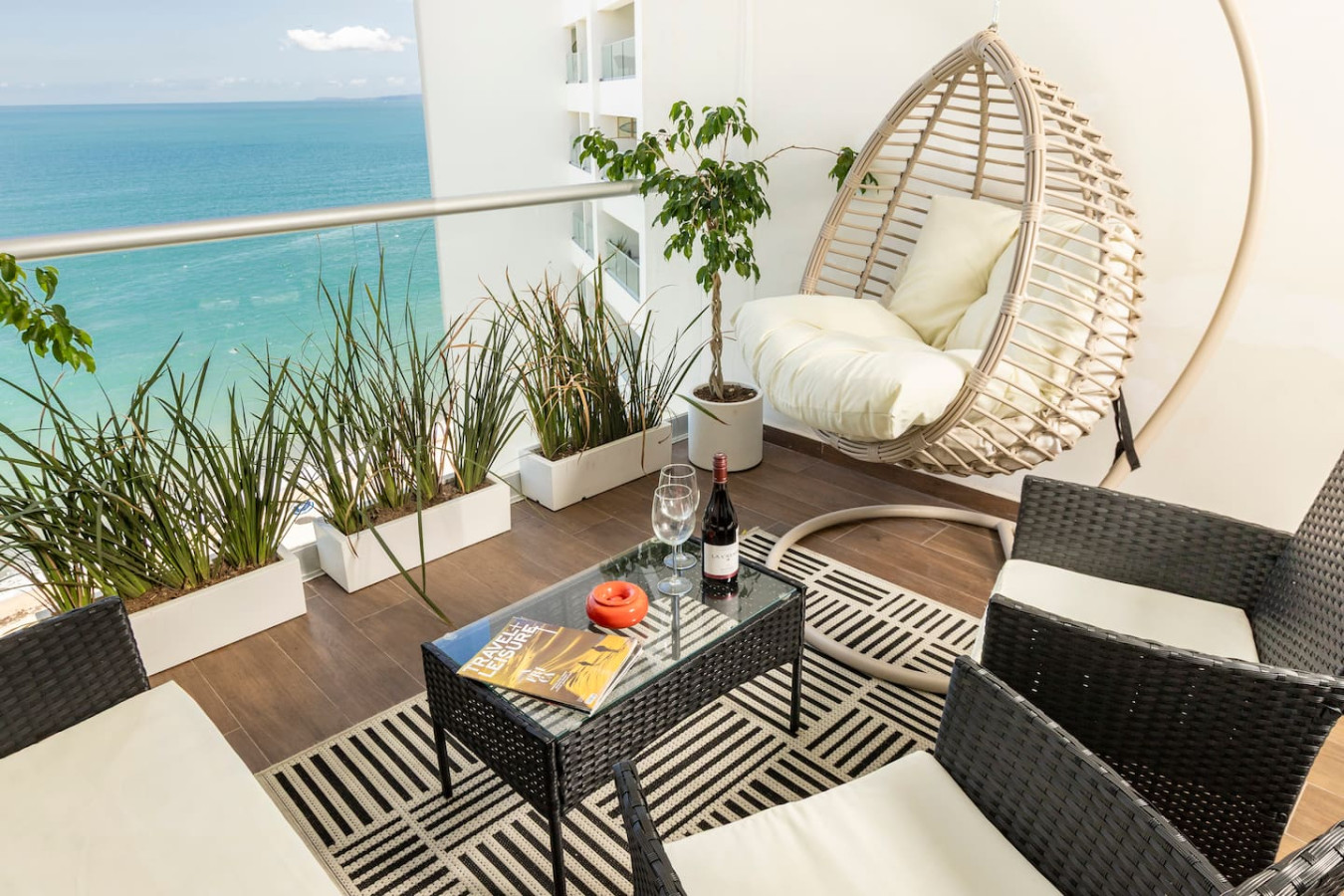 Ocean View Beach Front Condo in the Center of Town 5