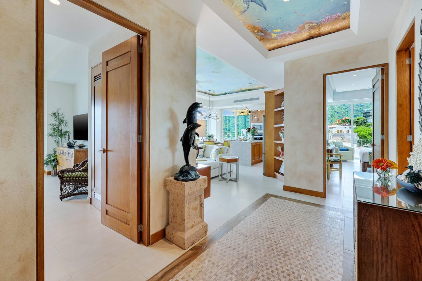 Stunning V-Estrella Penthouse - 2 BRs - Great View 5