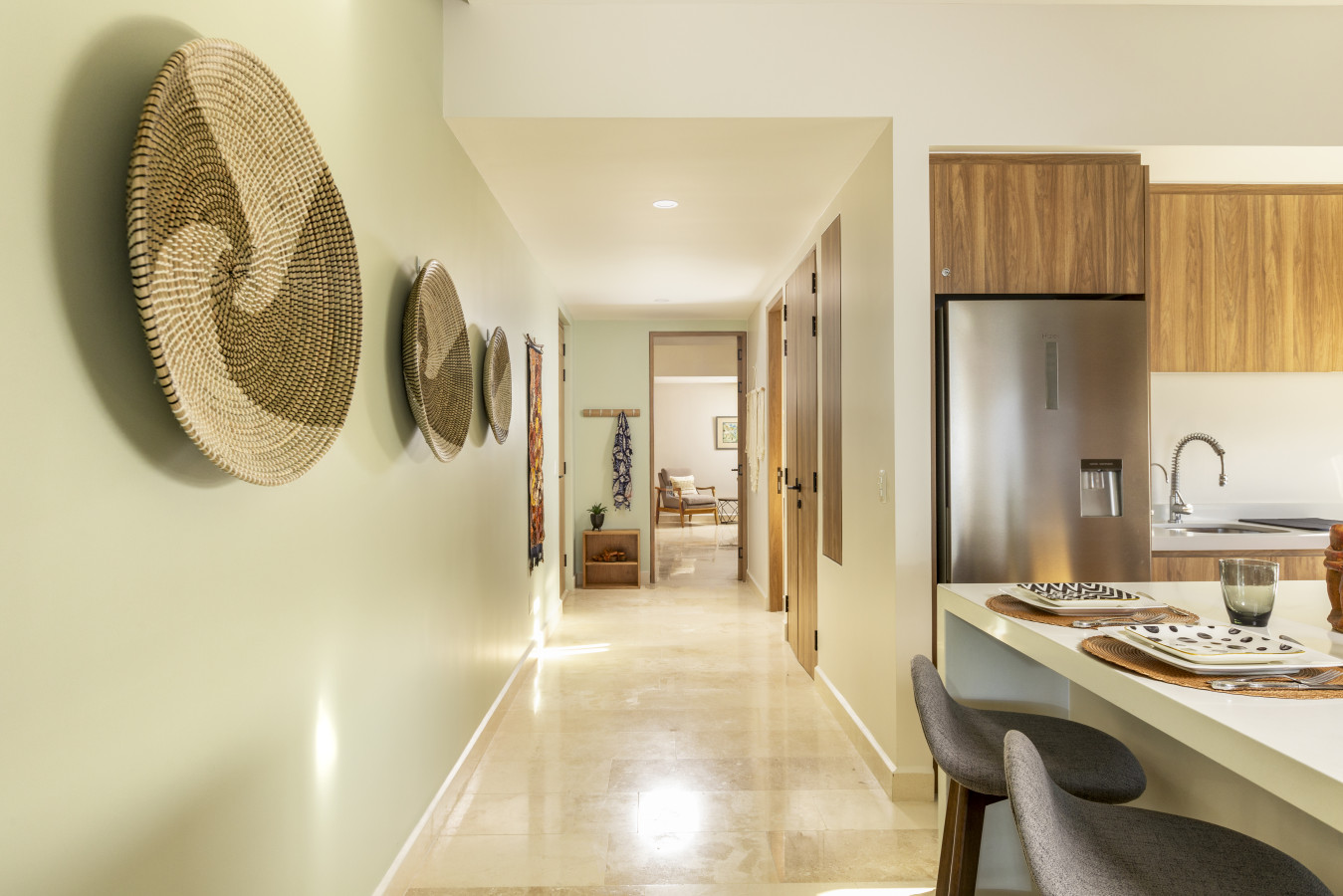 Dreamy Oceanview Getaway 🌴 1BR + Breakfast Included 6