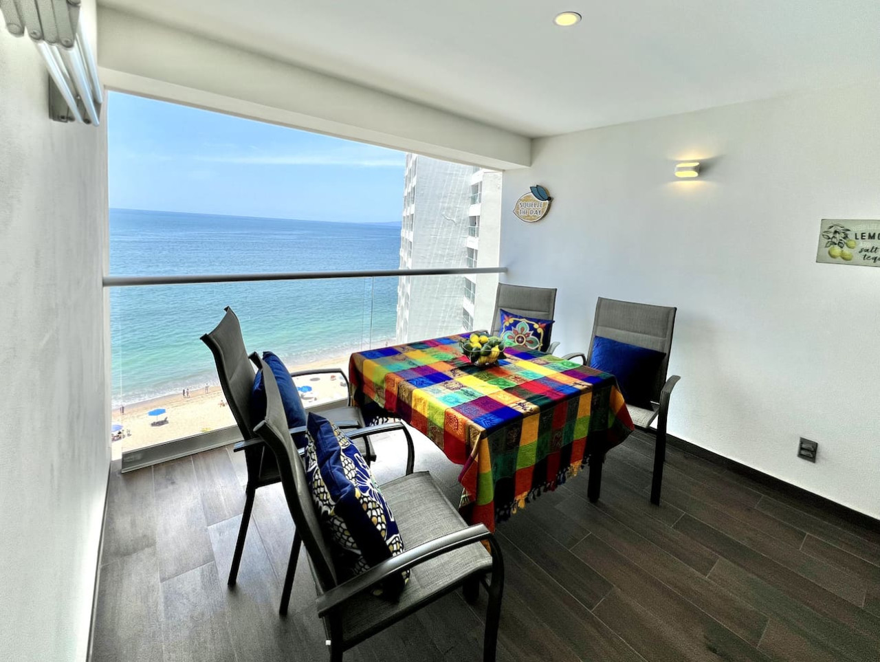 Relax to Ocean Waves at Mar y Cielo plus Breakfast 4