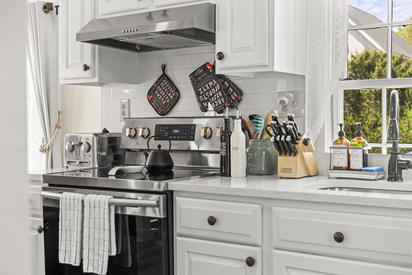 Historic Waterfront School House