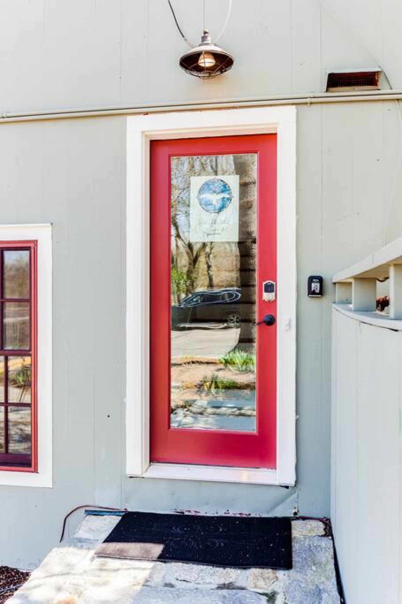 2BR Flat above Historic Cider Mill