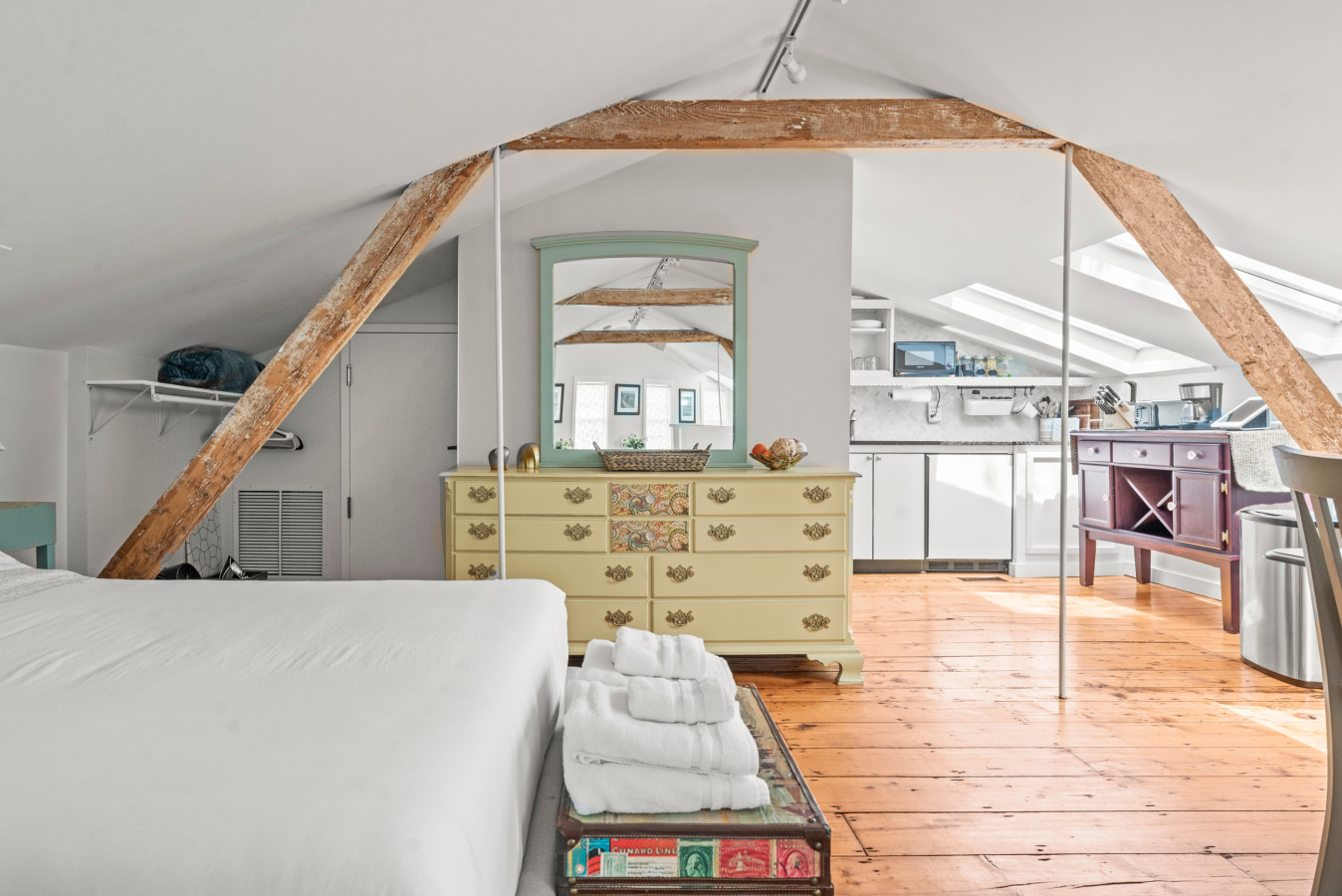 Historic Loft, Co-Work, River View