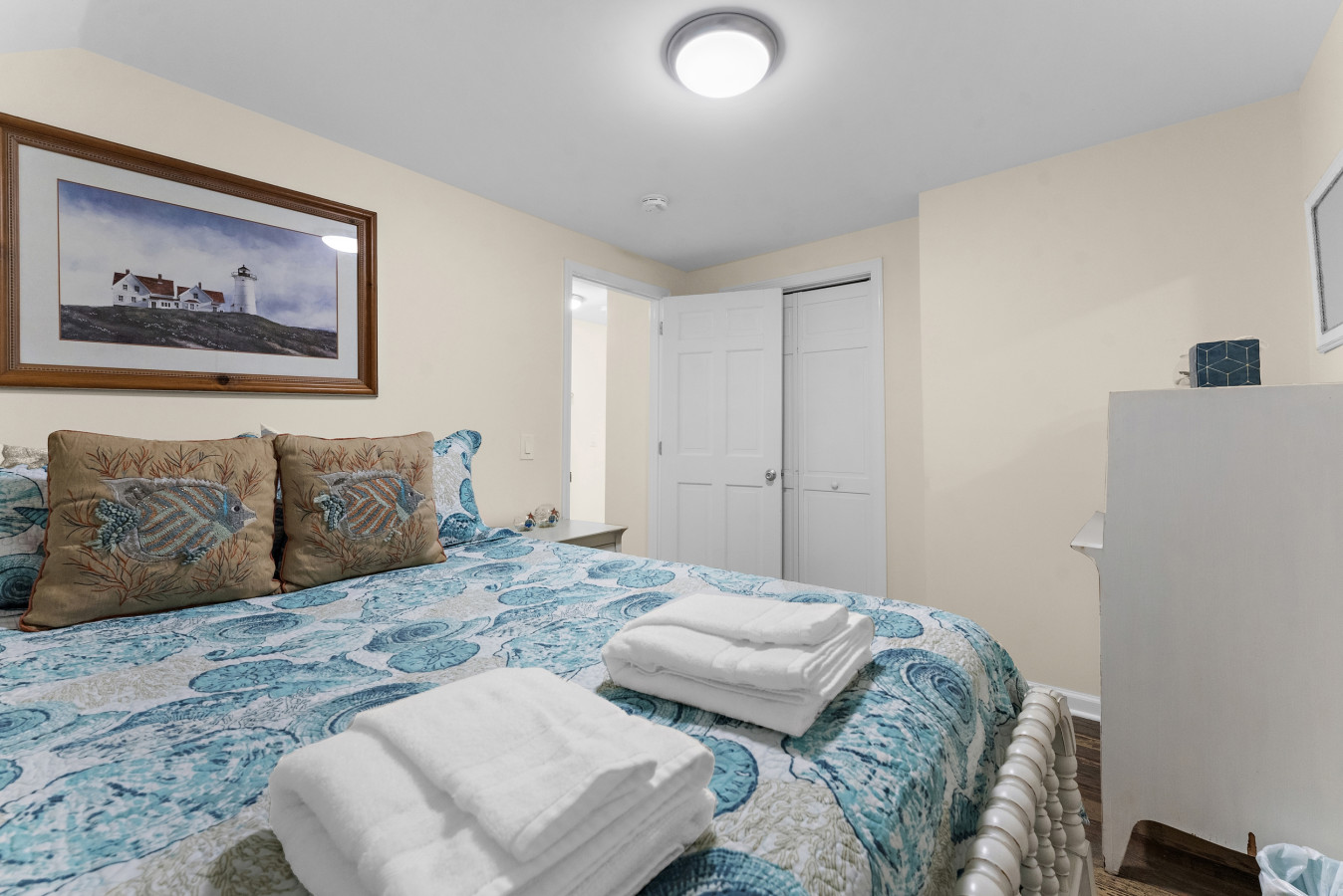 Charming Fairfield Beach Cottage