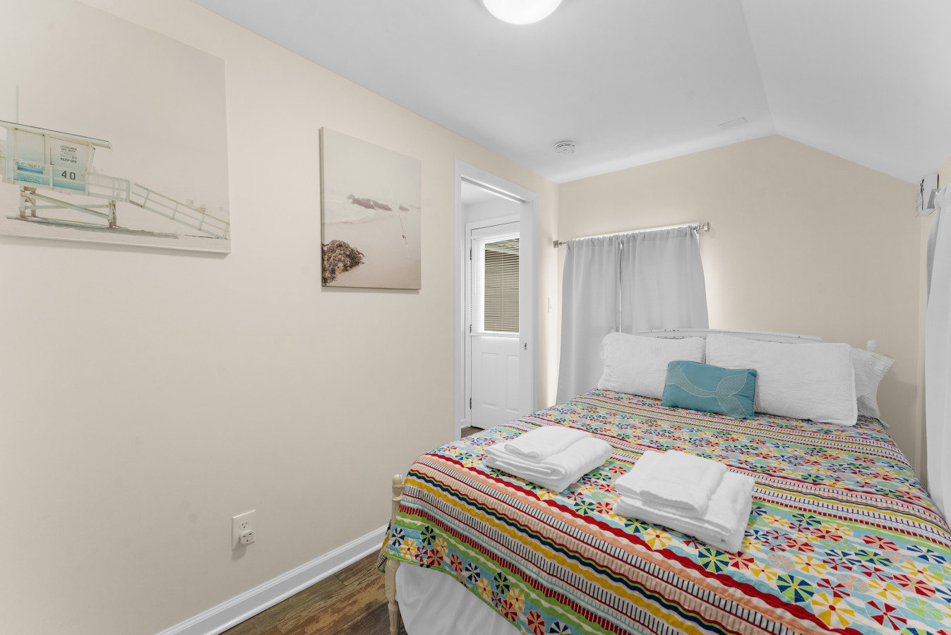 Charming Fairfield Beach Cottage