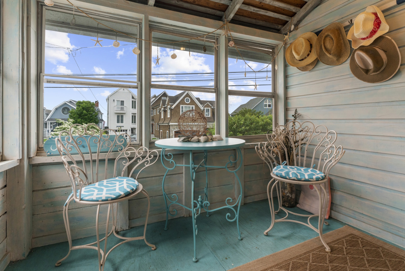 Charming Fairfield Beach Cottage