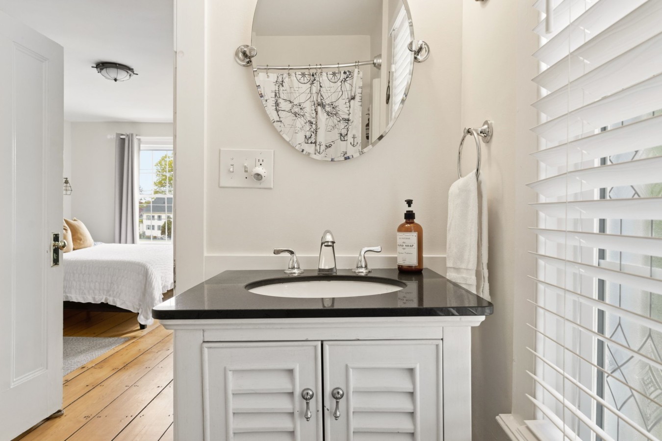 Historic Dual Townhome, Walk to Seaport