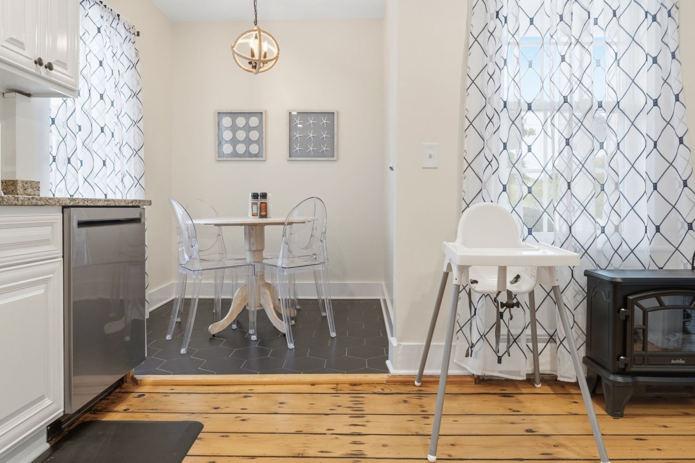 Historic Dual Townhome, Walk to Seaport
