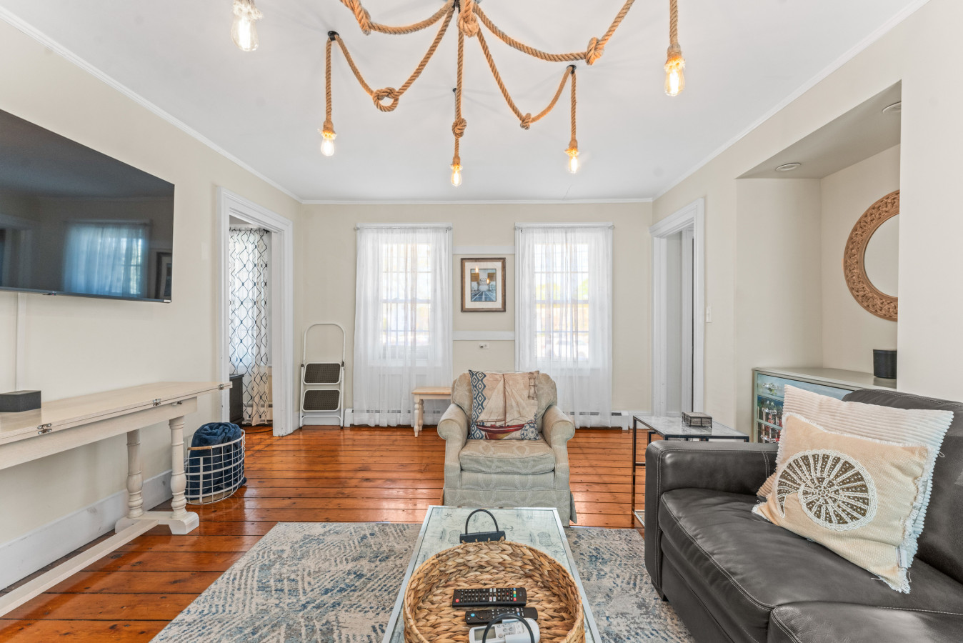 Historic Dual Townhome, Walk to Seaport