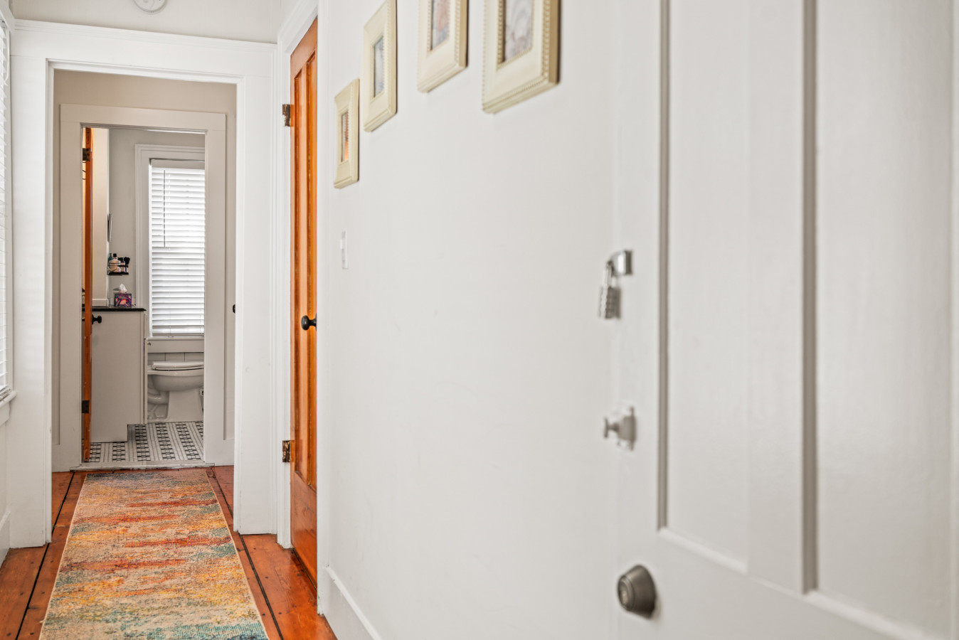 Historic Mystic Home, Walk to Seaport and Downtown