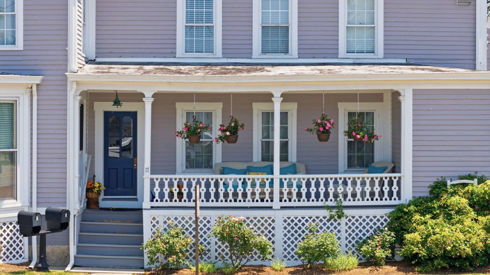 Historic Mystic Home, Walk to Seaport and Downtown