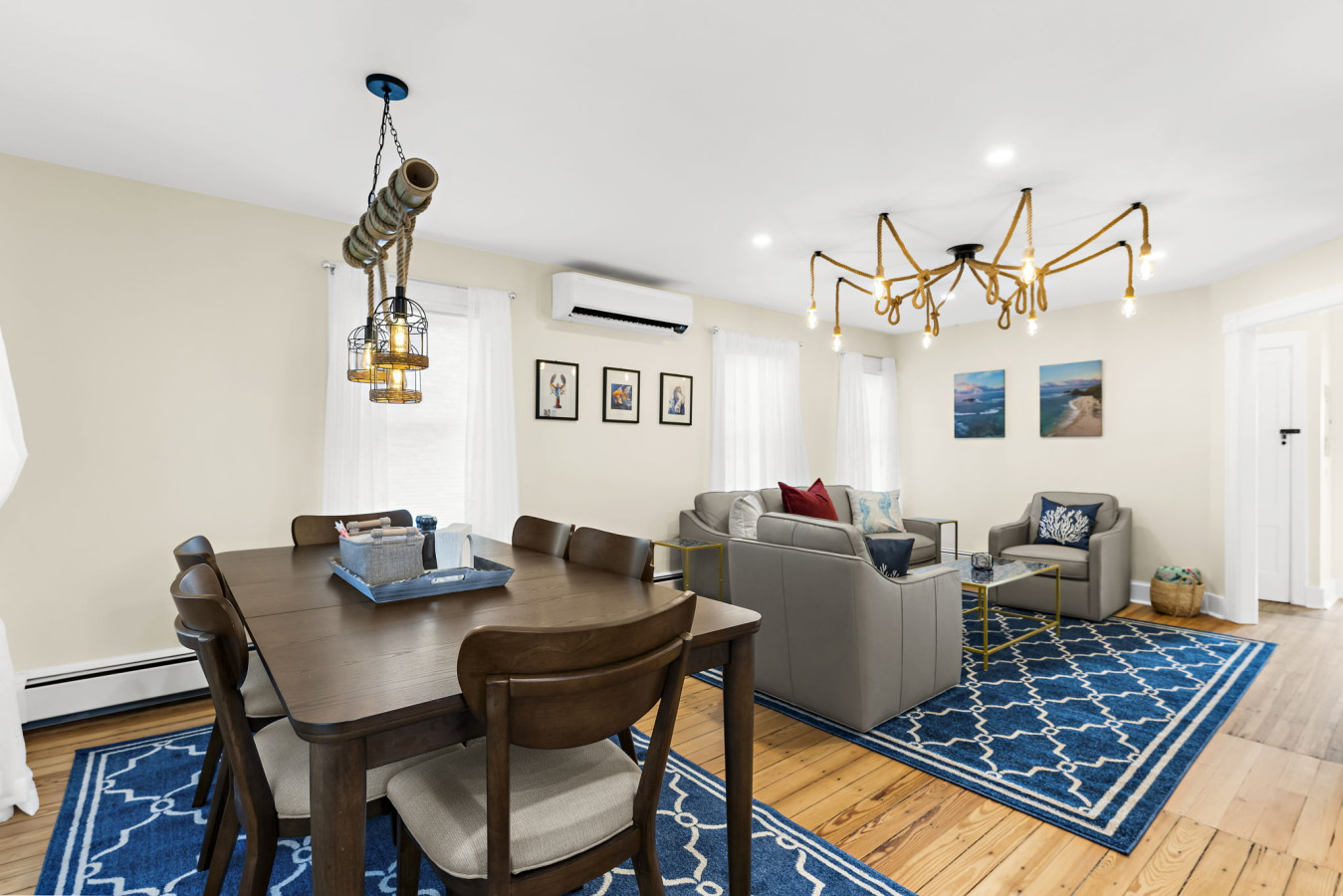 Historic 5BR, Dual Kitchens, Walk to Beach