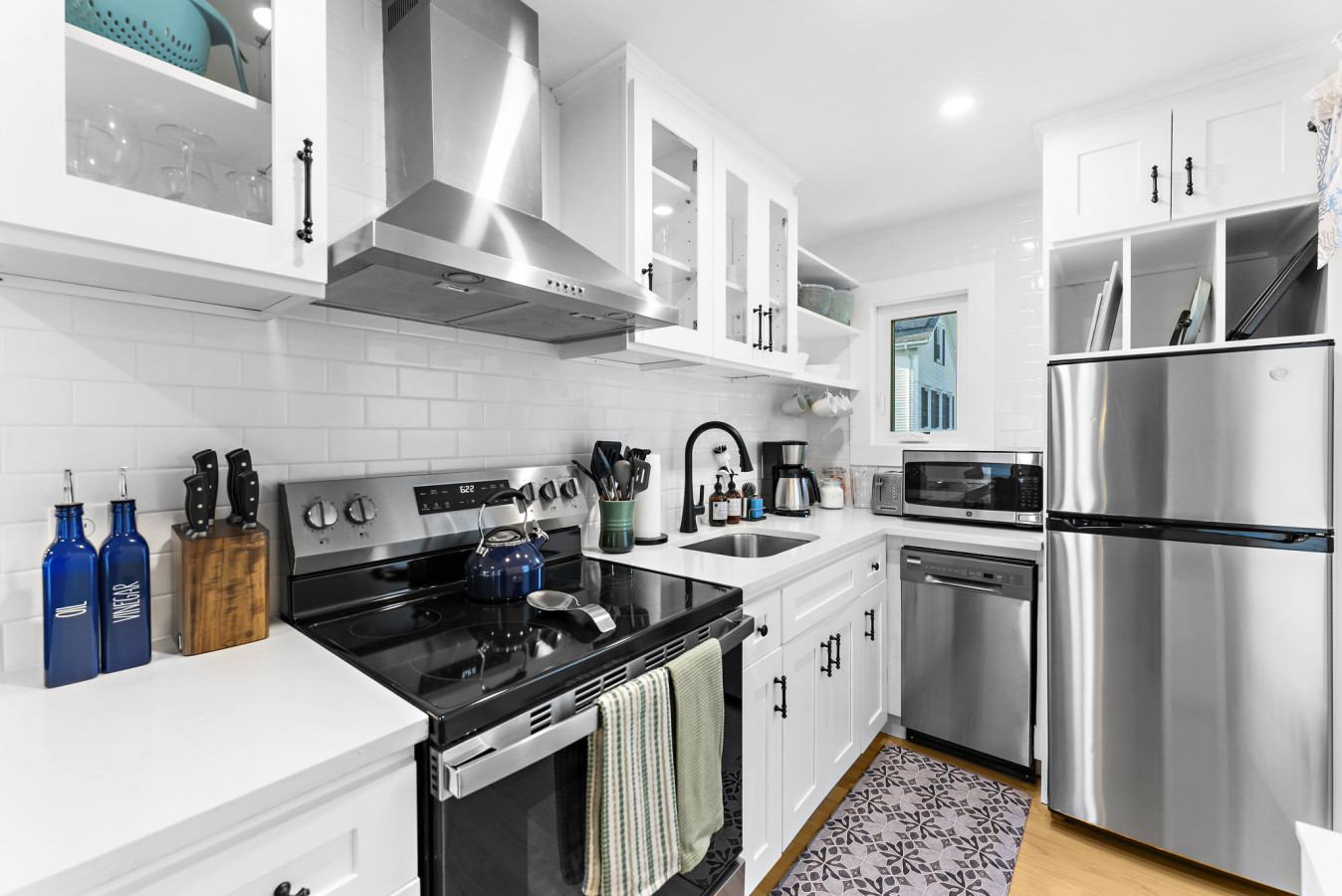 Historic Home for 7: Walk to Beach, Pets & Family