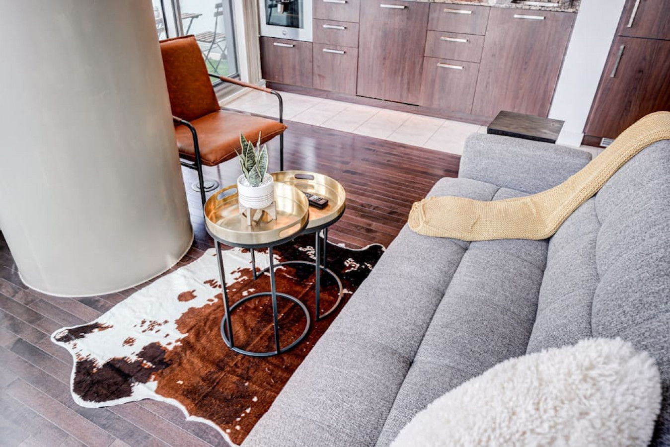 Toronto — Downtown 1BR with Skyline Views — Toronto furnished rental, photo 8