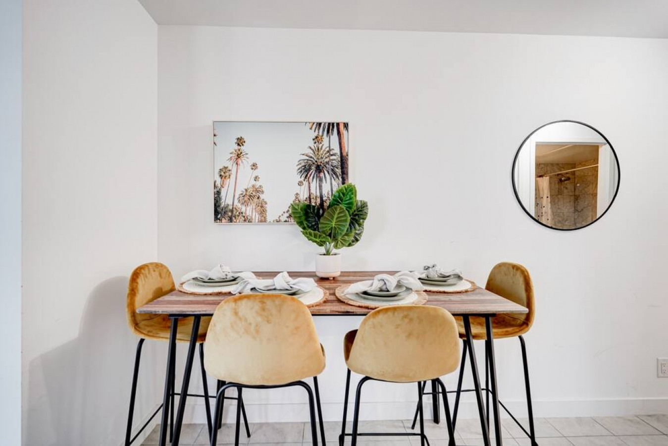 Toronto — Downtown 1BR with Skyline Views — Toronto furnished rental, photo 11