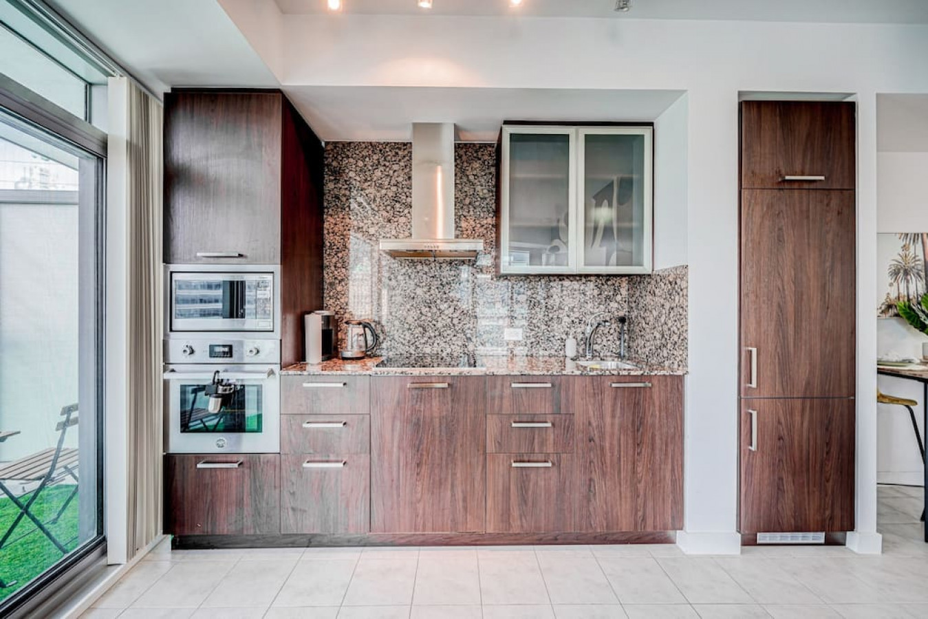 Toronto — Downtown 1BR with Skyline Views — Toronto furnished rental, photo 23