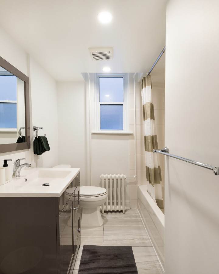 Ottawa — Boho-Chic 2BR in the City Centre — Ottawa furnished rental, photo 7