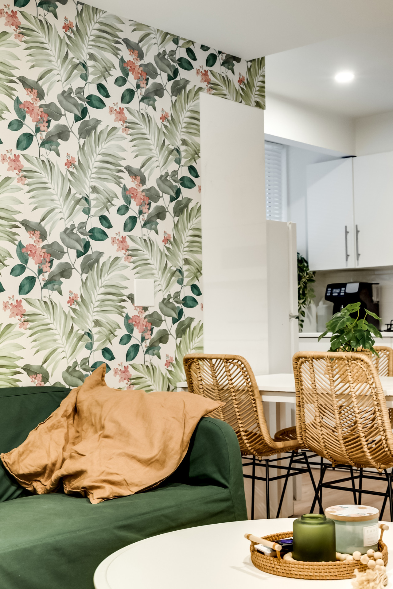 Ottawa — Boho-Chic 2BR in the City Centre — Ottawa furnished rental, photo 16