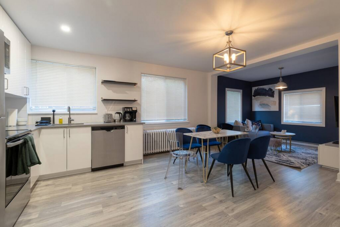 3-211 Exec 3BR | A/C | Monthly Stays | E Ottawa — Ottawa furnished rental, photo 6