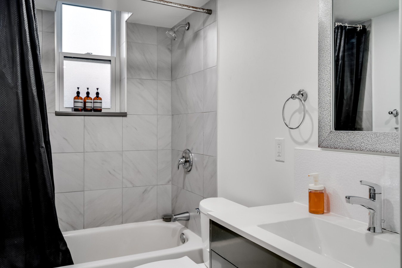Ottawa — Executive 3BR, Quiet East End (Monthly) — Ottawa furnished rental, photo 8