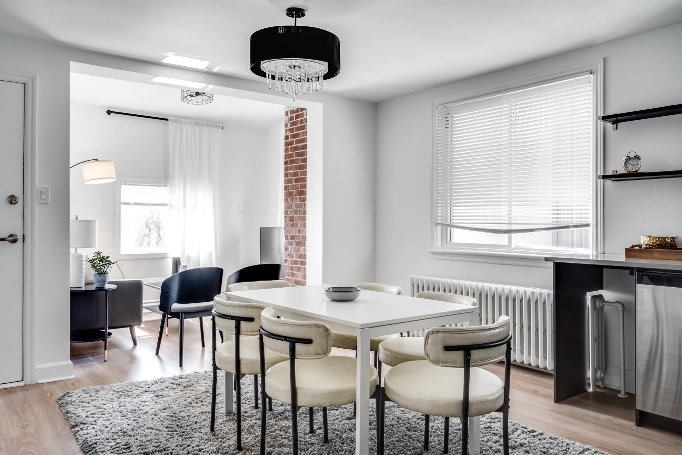 Ottawa — Private 3BR Entire Home — Ottawa furnished rental, photo 18