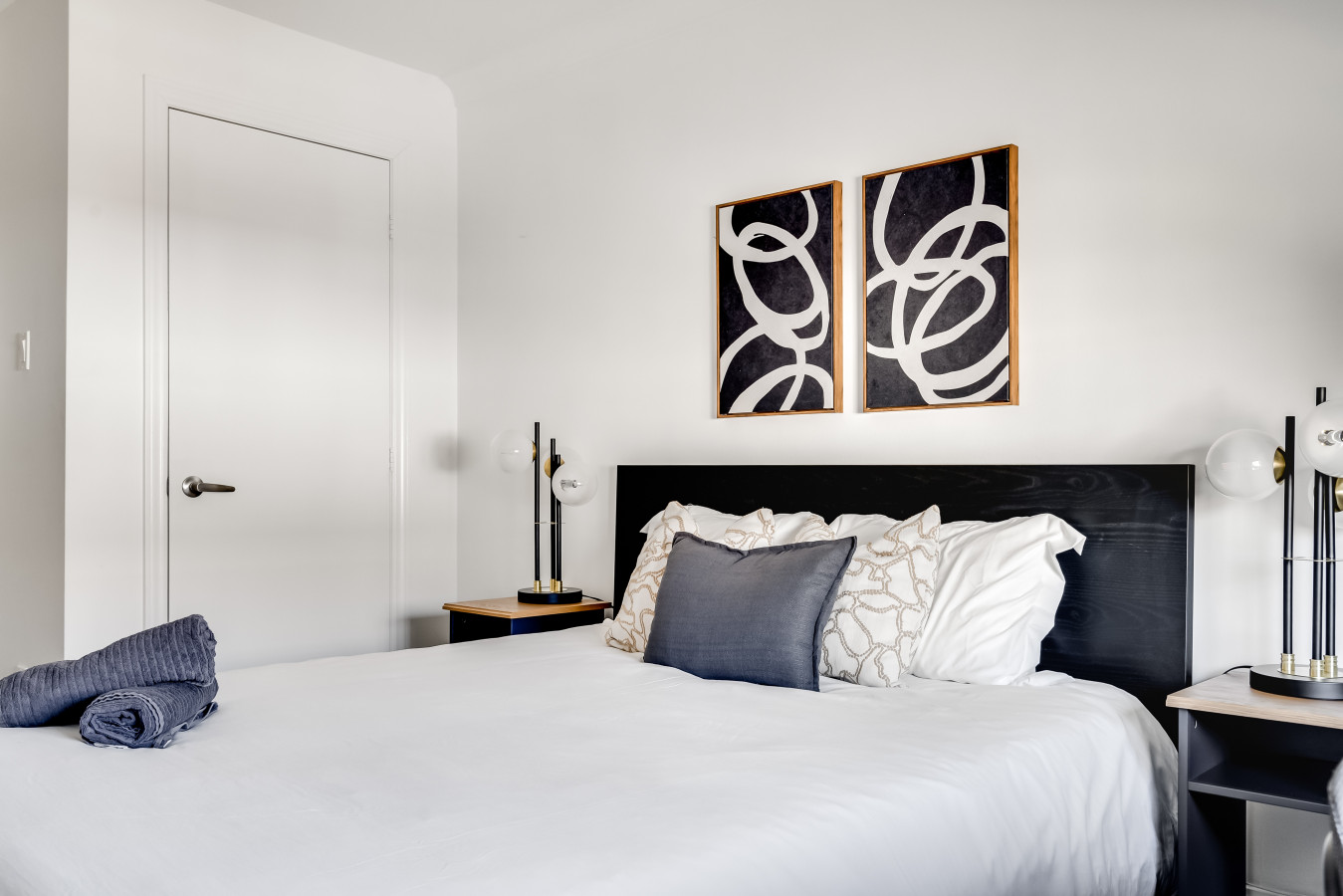 Ottawa — Private 3BR Entire Home — Ottawa furnished rental, photo 9