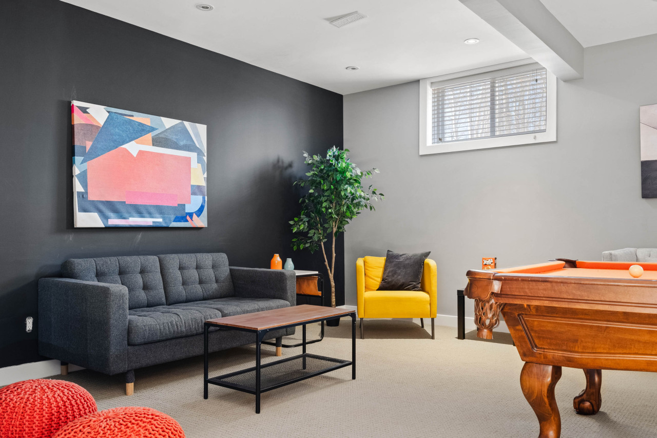 Ottawa — The Mansion · 4BR Luxury Estate — Ottawa furnished rental, photo 56