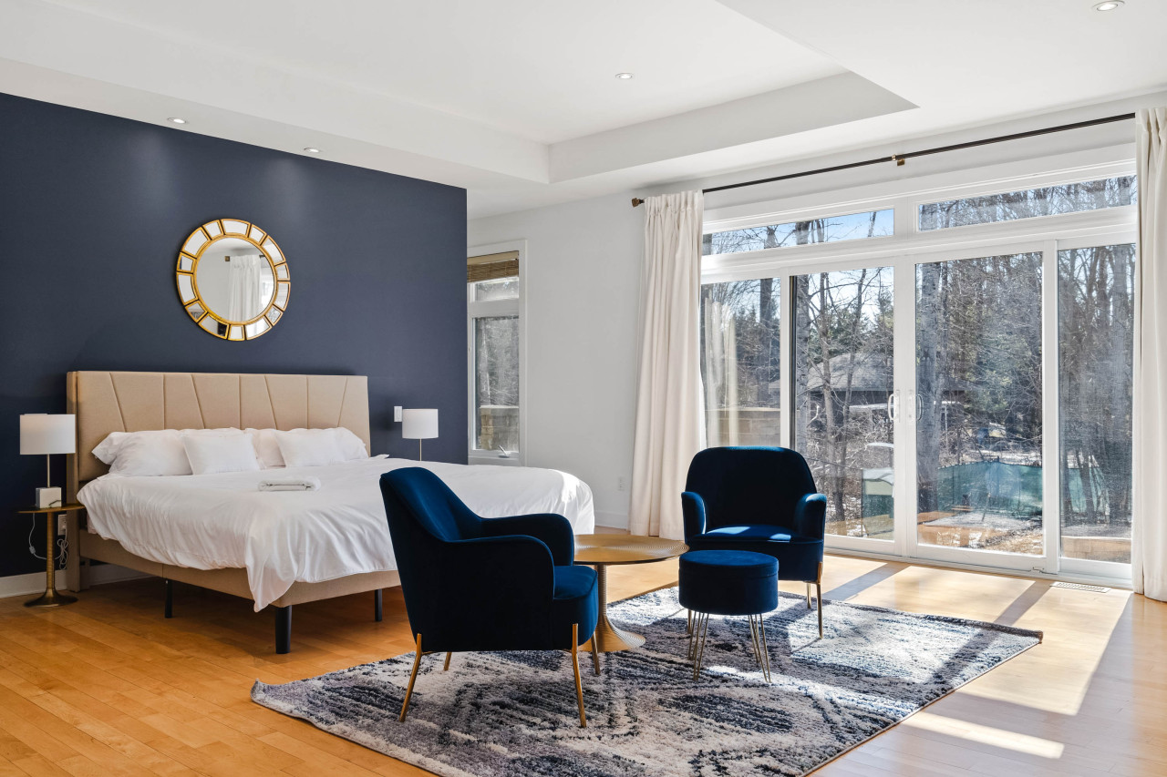 Ottawa — The Mansion · 4BR Luxury Estate — Ottawa furnished rental, photo 32