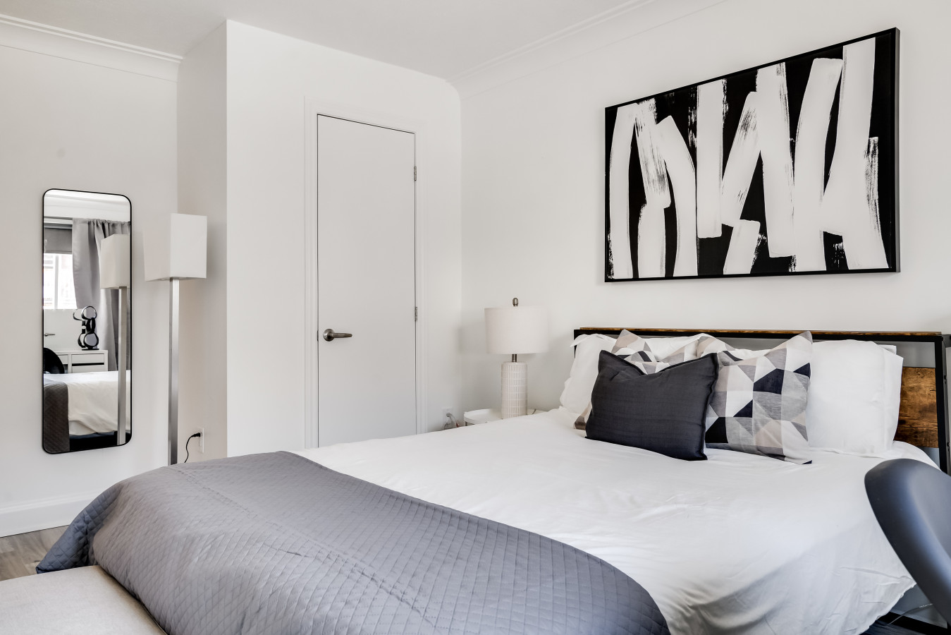 Ottawa — Cozy 3BR Entire Home — Ottawa furnished rental, photo 7