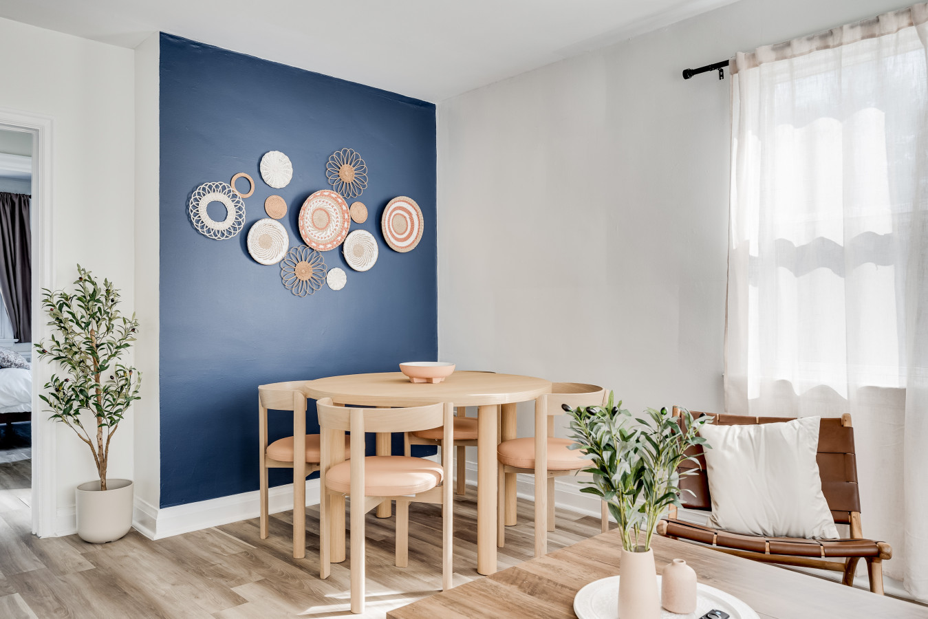 Kingston — Cozy 2BR Retreat near Queen's & Downtown — Kingston furnished rental, photo 12