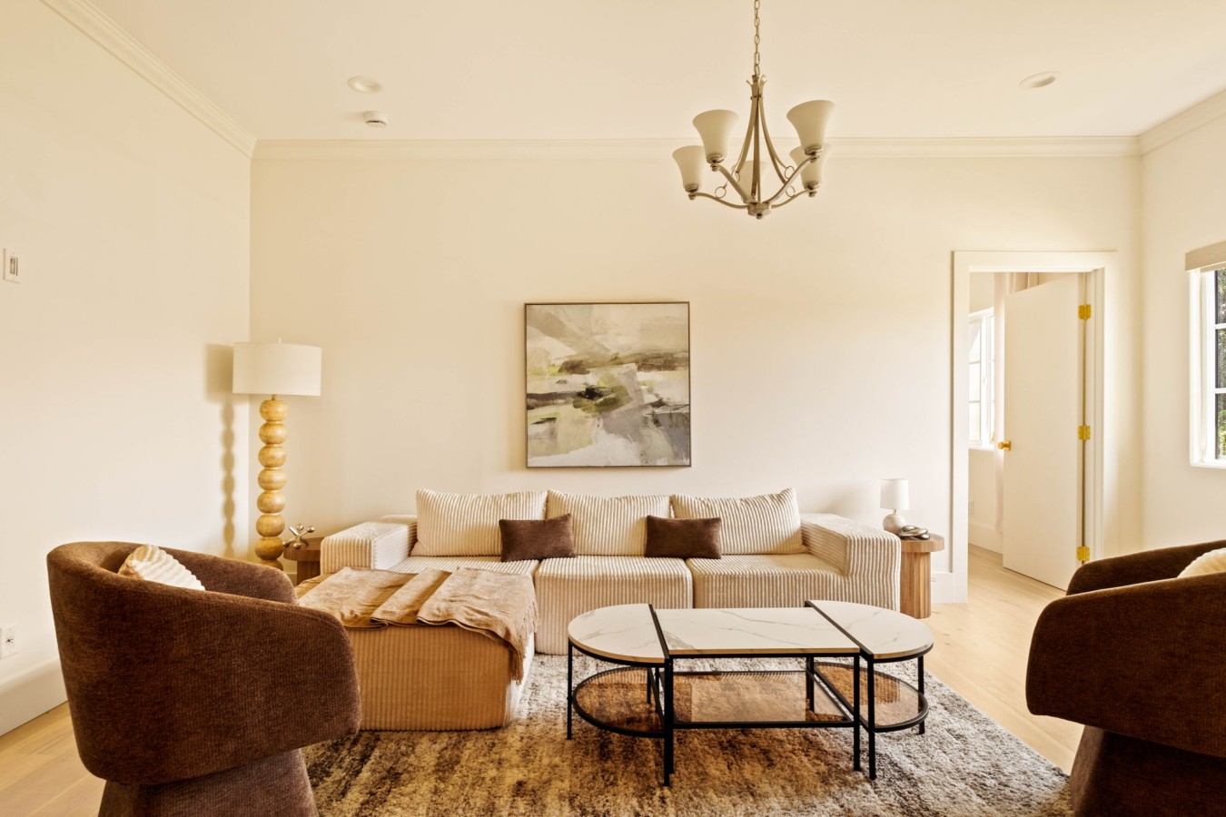 Executive 4BR/4BA West LA Home | 10 Guests — Lennox furnished rental, photo 24