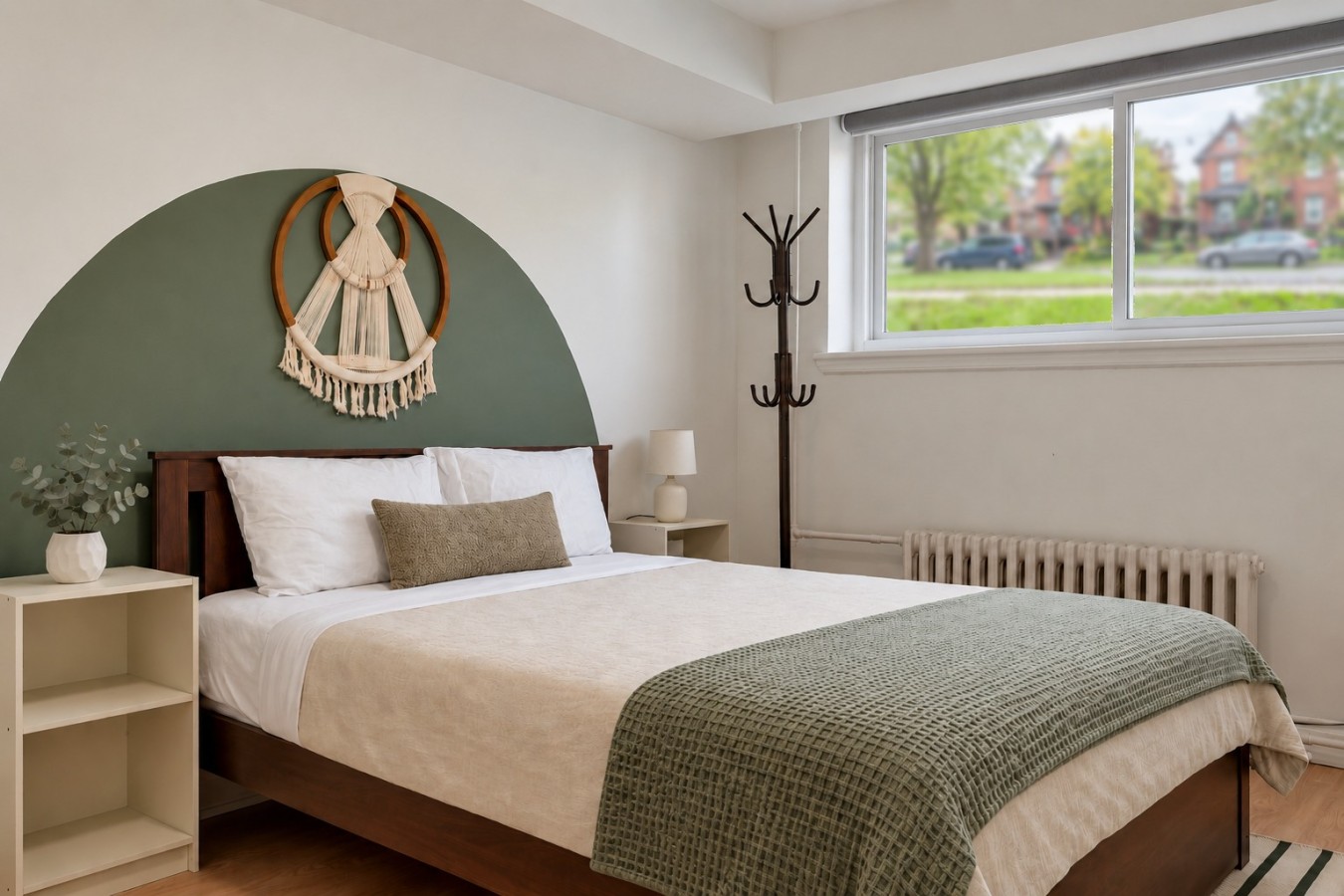 Boho 2BR | Monthly Stays | Quiet East Ottawa — Ottawa furnished rental photo