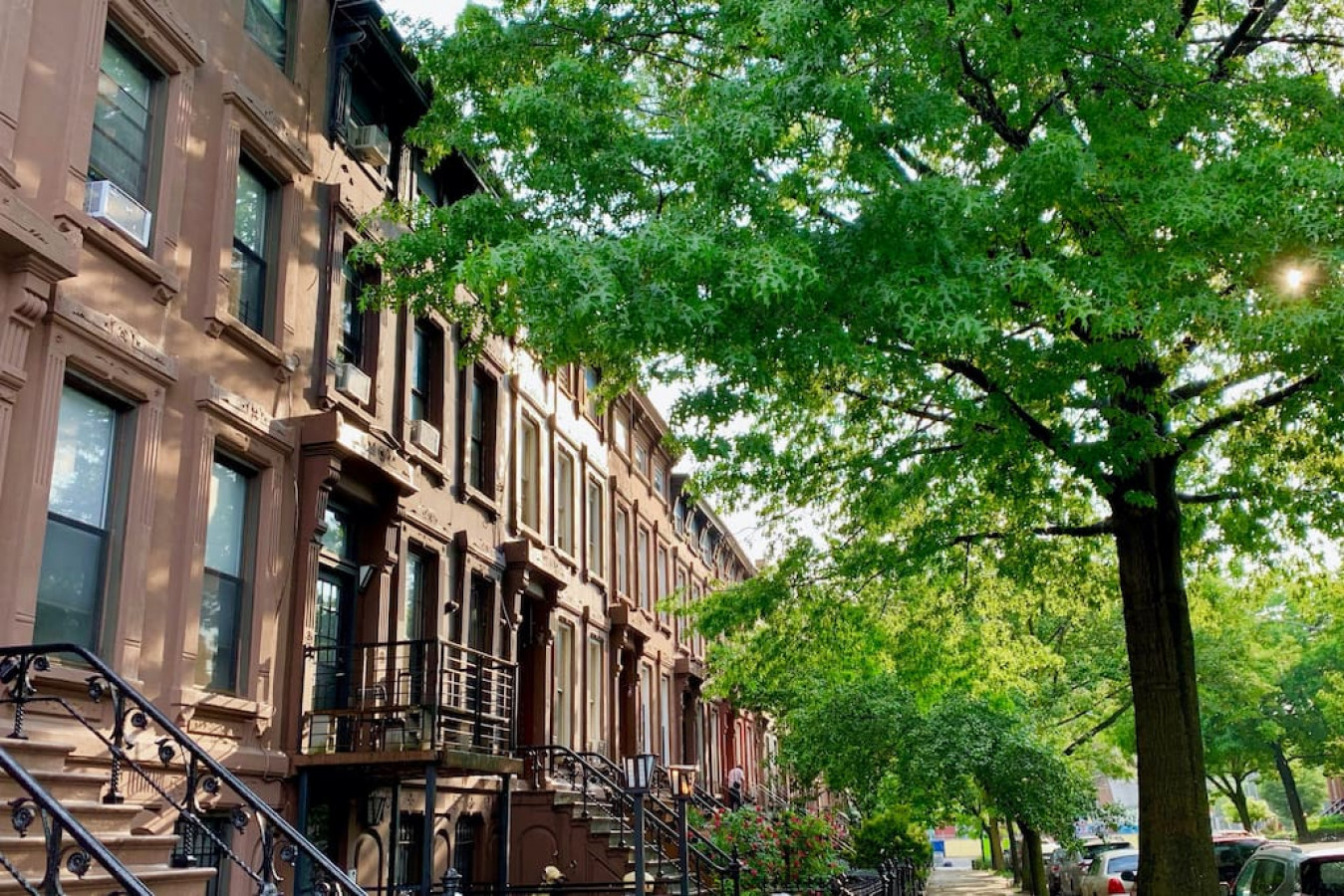 Fast Internet And Comfortable Amenities For Your Stay - Cozy Escape - Brooklyn, NY