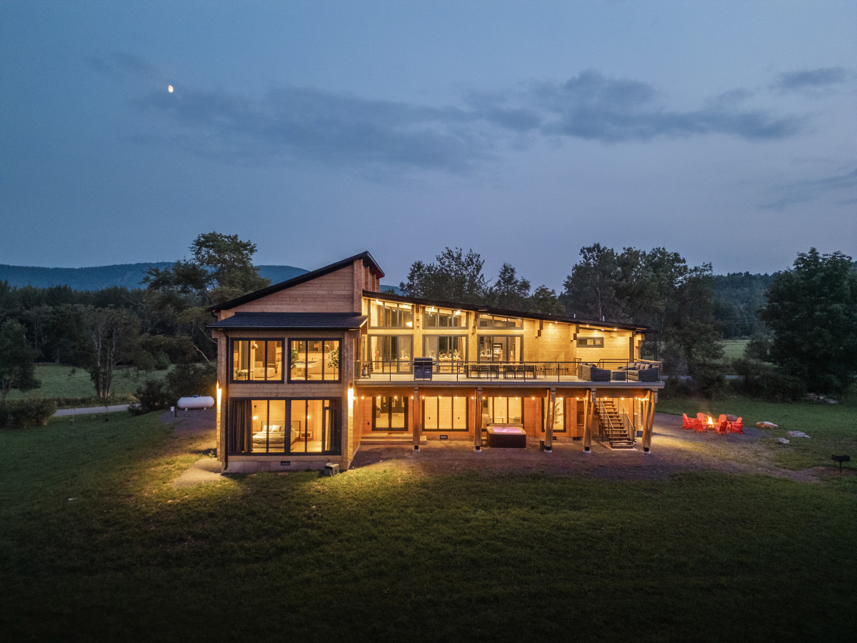 Waterfront Mansion On 20 Acres Windham Ski Resort "Ulula Eco Resort" - Windham, NY