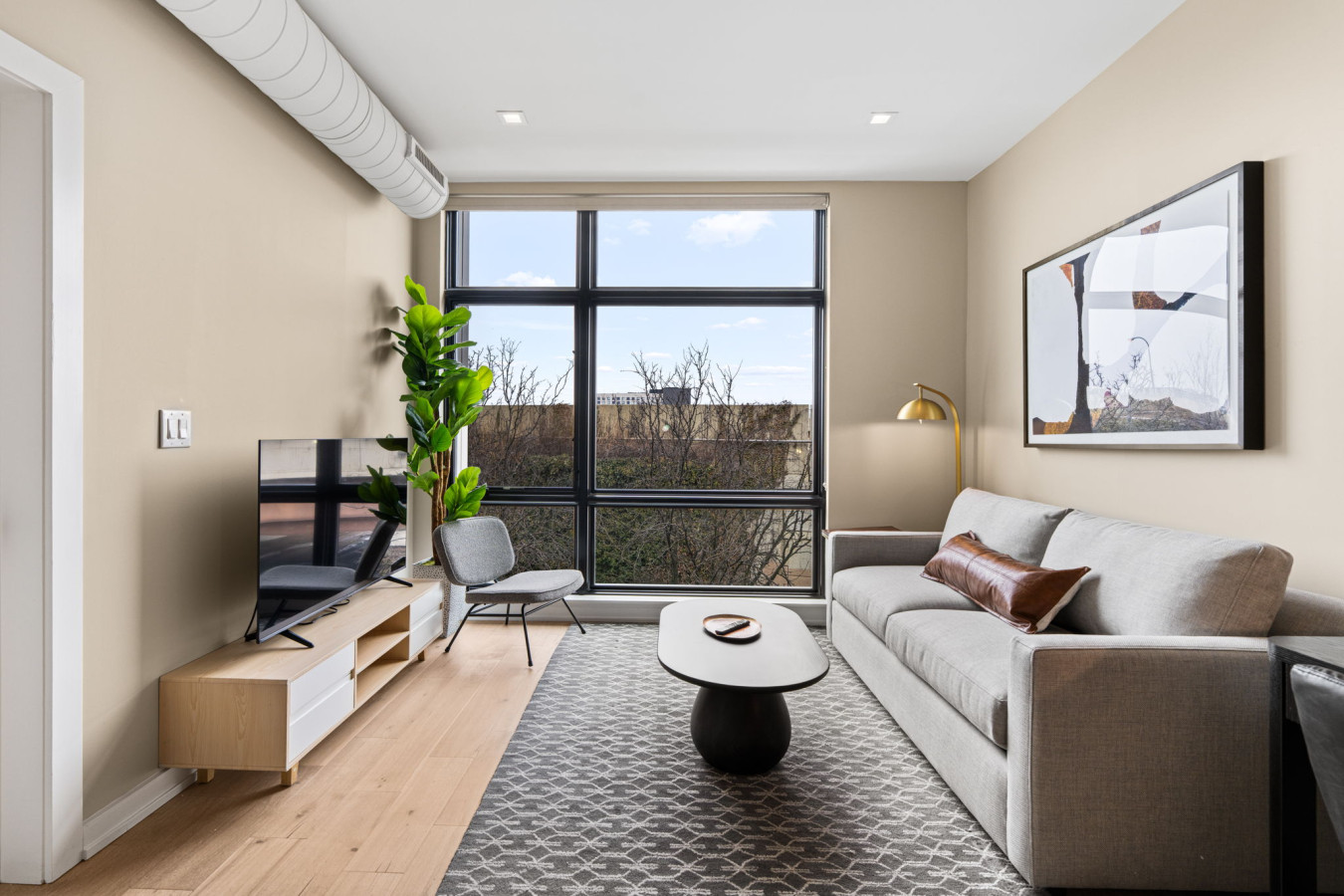 43-web-or-mls-312-N-2nd-St-Philadelphia-PA-19106-airbnb-apt-402-10.jpg