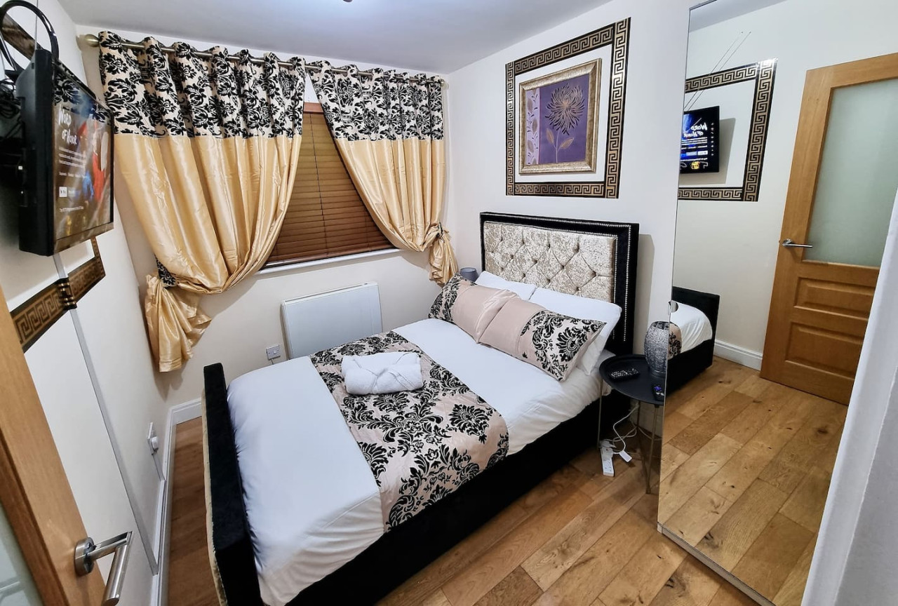 *F43NH* Setup for your most relaxed & Cosy stay + Free Parking + Free Fast WiFi * in Newhall Green Flat 43 Newhall - Property image 9 - VivreStays