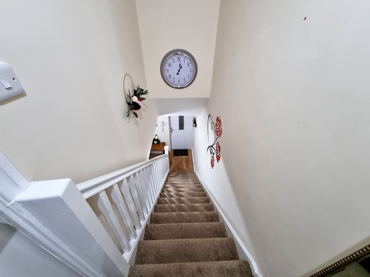 *F43NH* Setup for your most relaxed & Cosy stay + Free Parking + Free Fast WiFi * in Newhall Green Flat 43 Newhall - Property image 35 - VivreStays