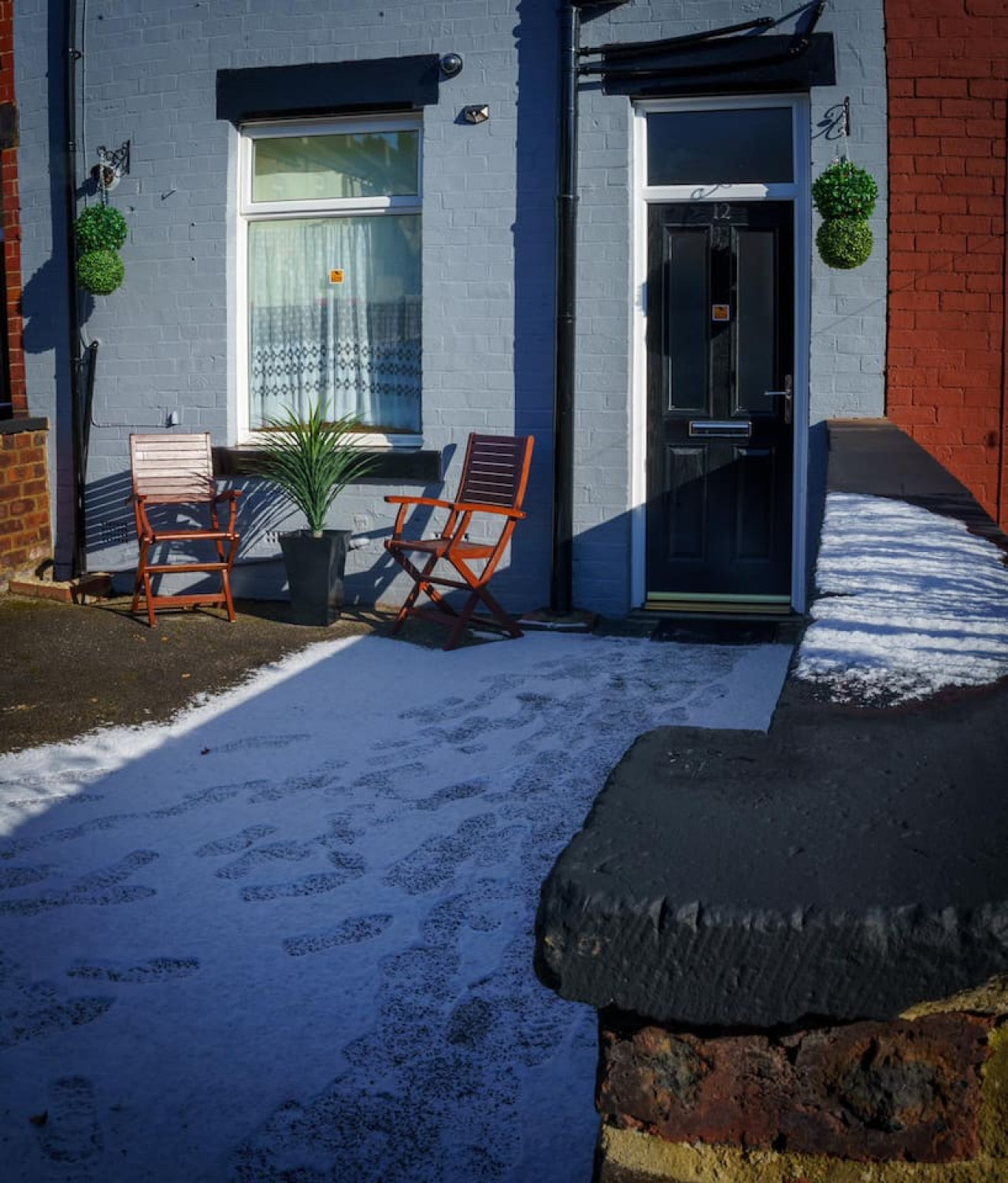.12*JT* king bed cosy and lovely house + Free Parking + Free Fast WiFi . in 12 Johnson Terrace - Property image 32 - VivreStays