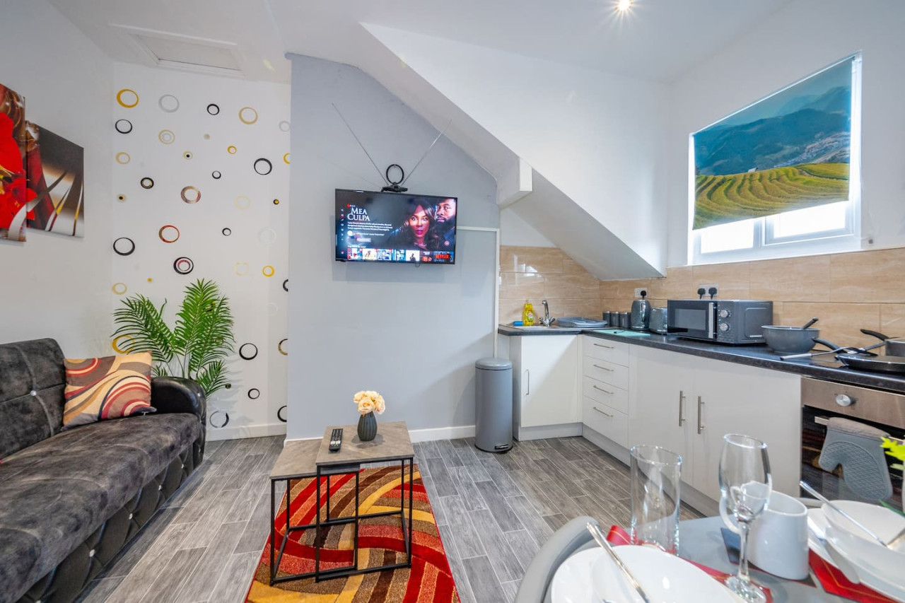*F1kr* For your relaxed & Cosy stay + Parking in 372 Kirkstall Road flat 1 - Property image 13 - VivreStays