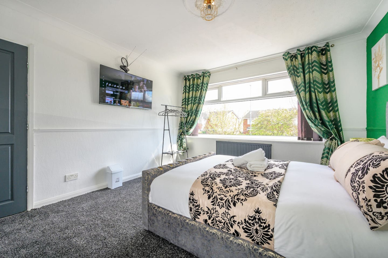 *328OL* For your relaxed & Cosy stay + Parking in 328 Oakwood Ln, Leeds LS8, UK - Property image 23 - VivreStays