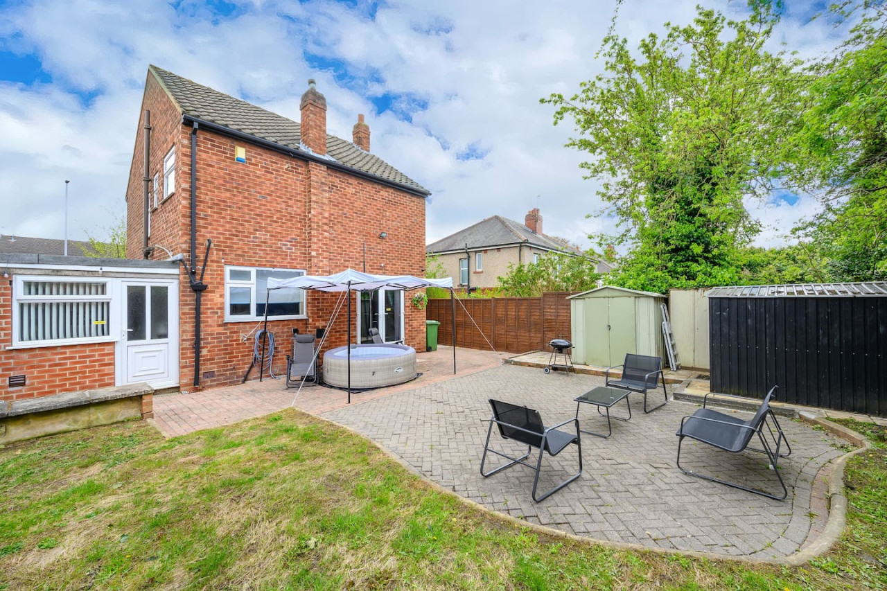 *328OL* For your relaxed & Cosy stay + Parking in 328 Oakwood Ln, Leeds LS8, UK - Property image 42 - VivreStays