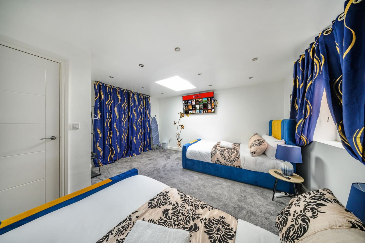 *16FM* For your Relaxed & Cosy stay + Free Parking in Fearnville Mount - Property image 12 - VivreStays