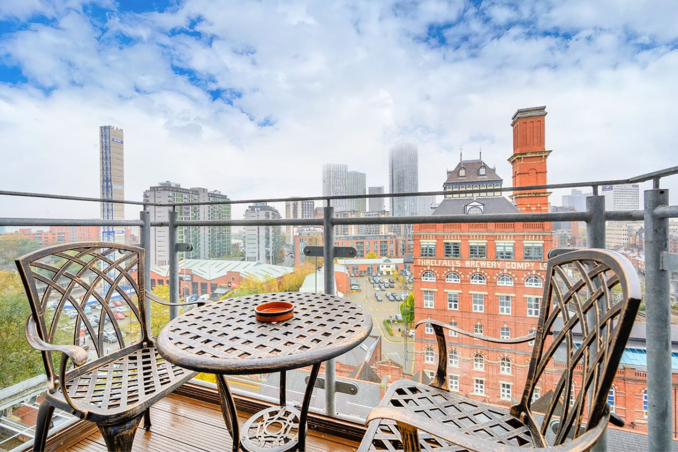 *138CS* For your most relaxed stay & free parking in 138 Chapel St, Salford M3 6AF, UK - Property image 32 - VivreStays