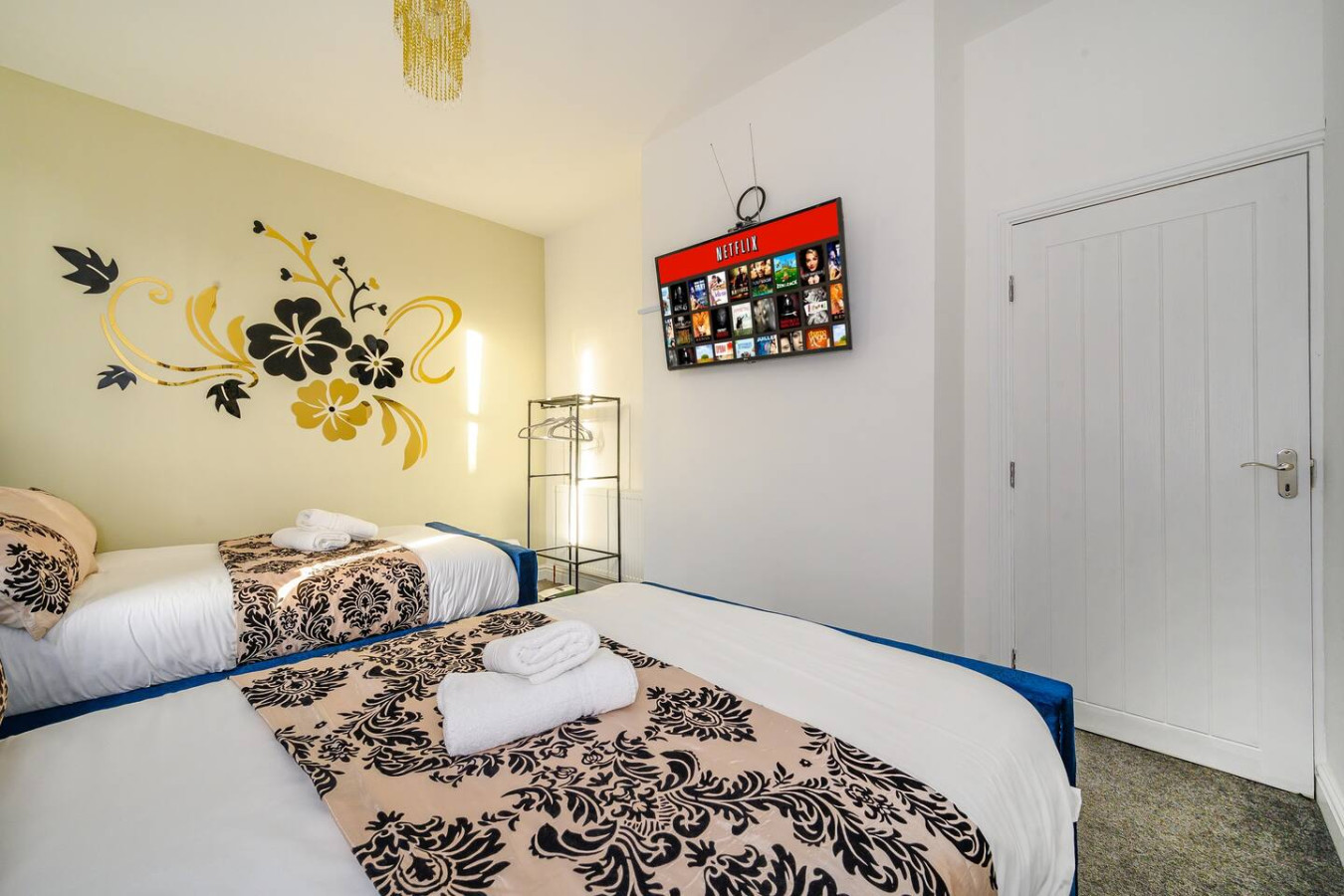 *75CR* Setup for your most relaxed & amazing stay in Cemetery Road - Property image 10 - VivreStays