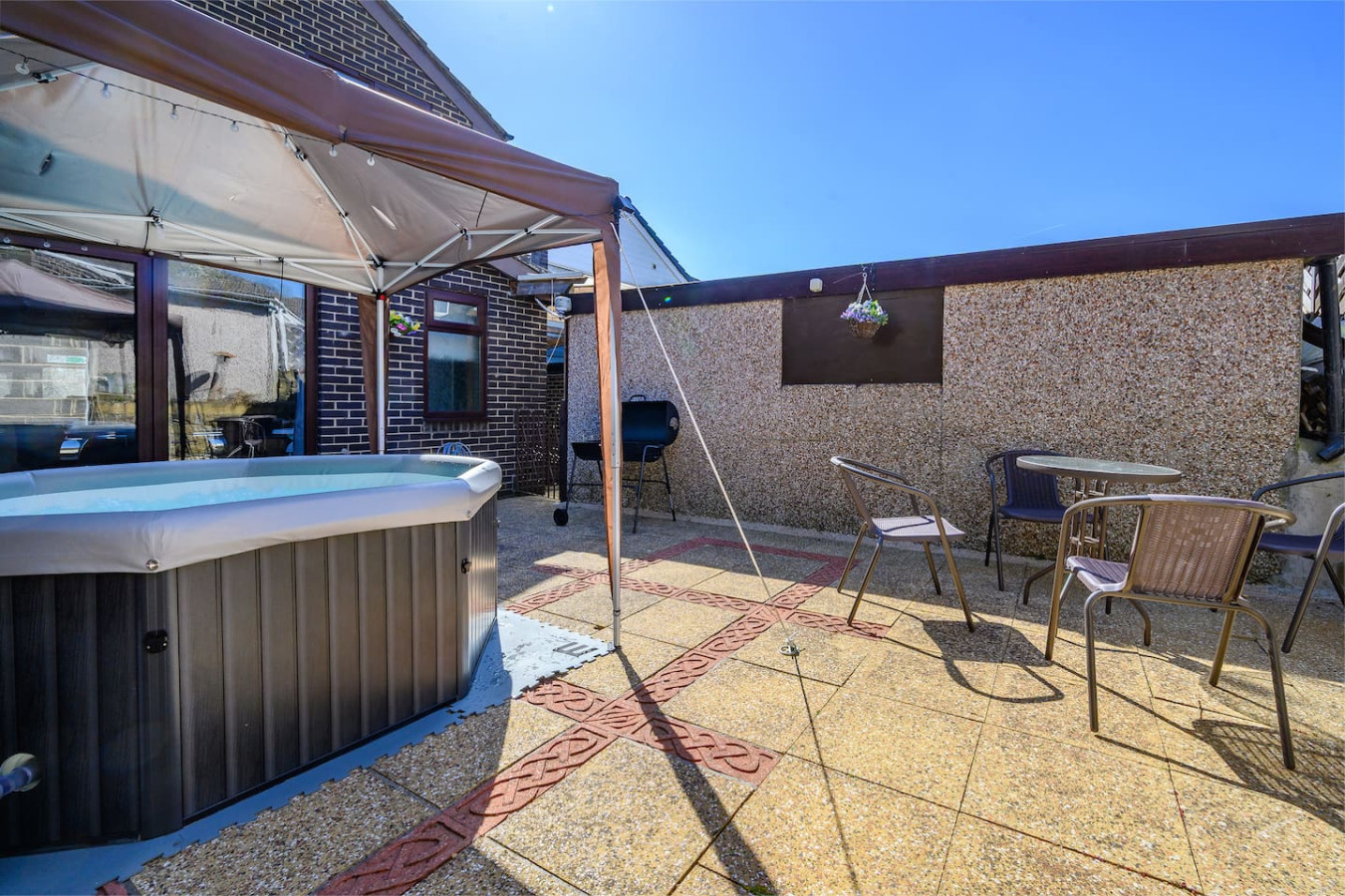 -VL- Stylish & Relaxed Stay/Free Parking/Free WiFi in 51 Vesper Lane - Property image 4 - VivreStays