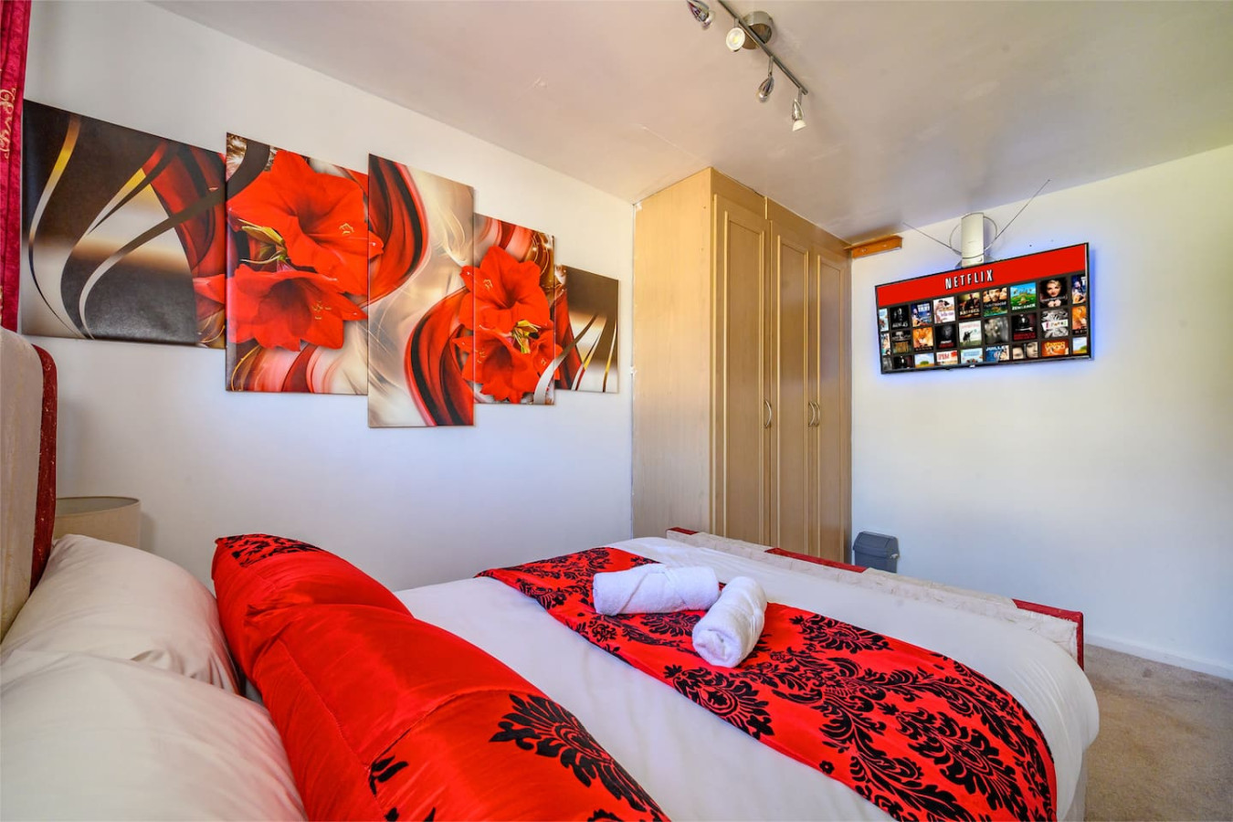 -VL- Stylish & Relaxed Stay/Free Parking/Free WiFi in 51 Vesper Lane - Property image 15 - VivreStays