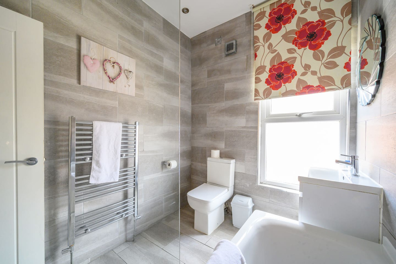 *A23S* for your most relaxed & Cosy stay + Parking in Arley Street - Property image 16 - VivreStays