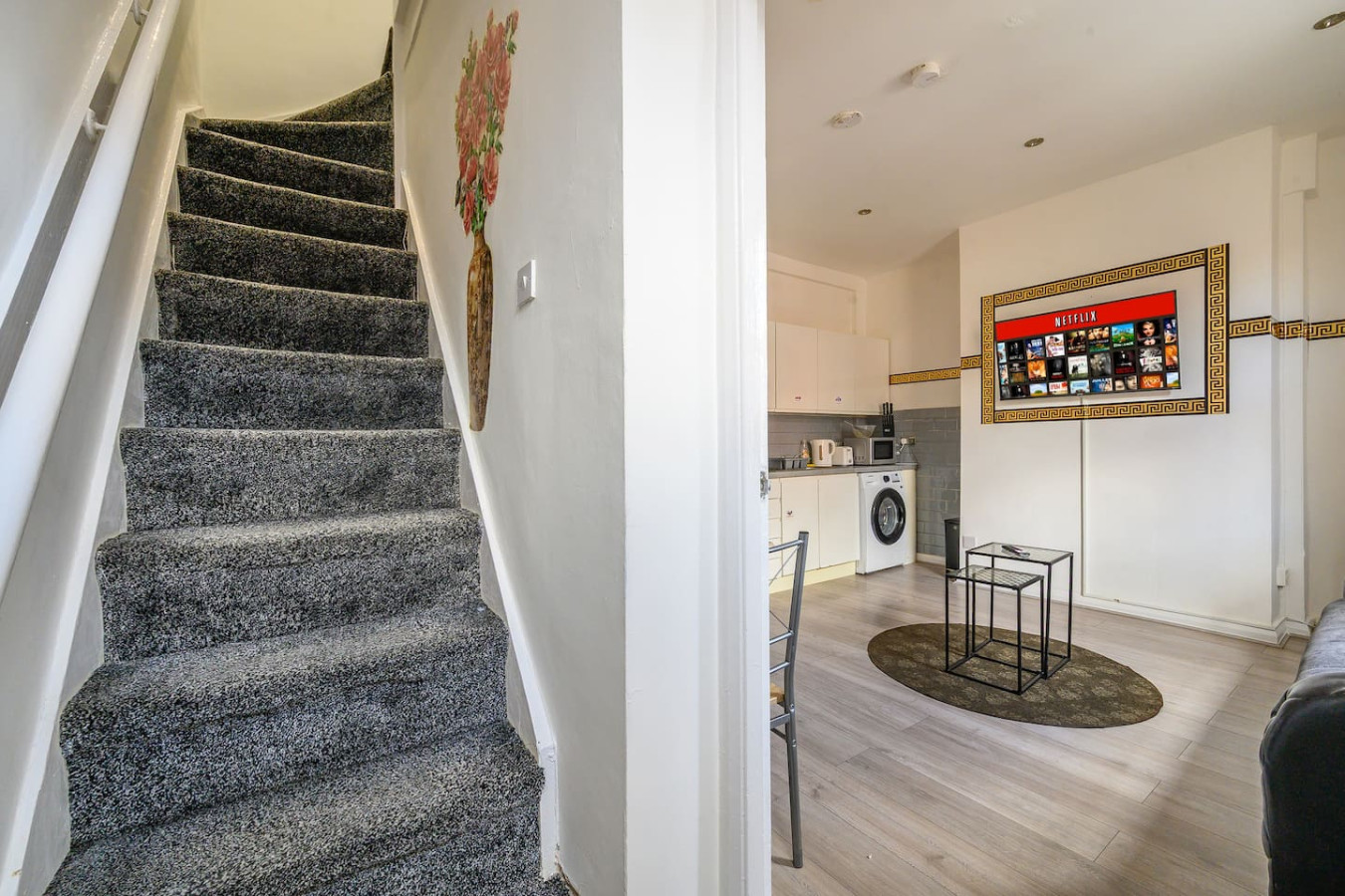 *A23S* for your most relaxed & Cosy stay + Parking in Arley Street - Property image 17 - VivreStays